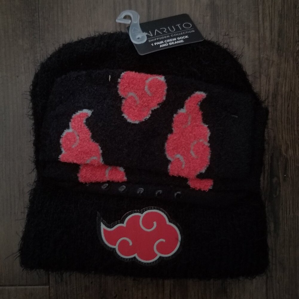 Naruto Chenille Set: Beanie (Toque) and non-skid crew socks